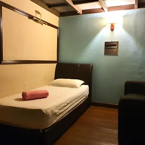  Asrama Travel Hub Highstreet Malaysia